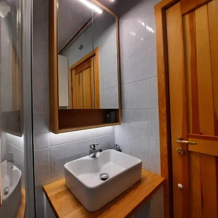 Family View Apartment *